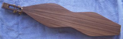 Jenny Lind™ Dulcimer by https://gibsondulcimers.com/index.html