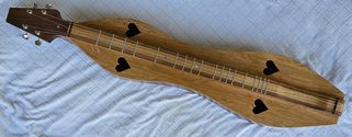 https://gibsondulcimers.com/dulcimers_in_stock.html