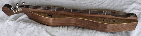 Kentucky™ 4-String Dulcimer by Ron Gibson Mnt Dulcimers